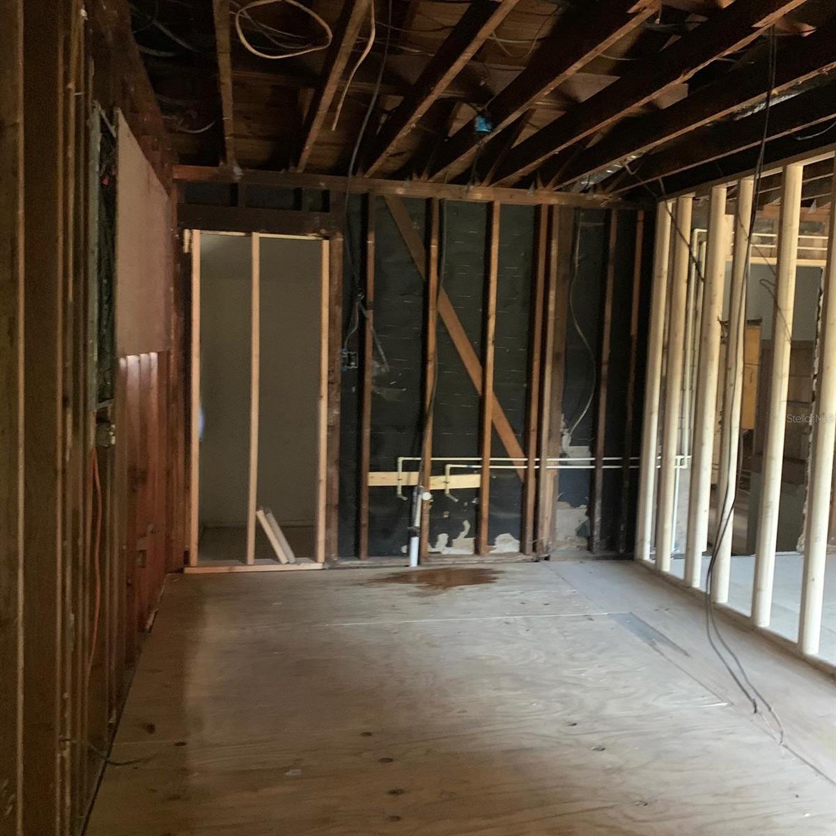 O6281222 Property Photo