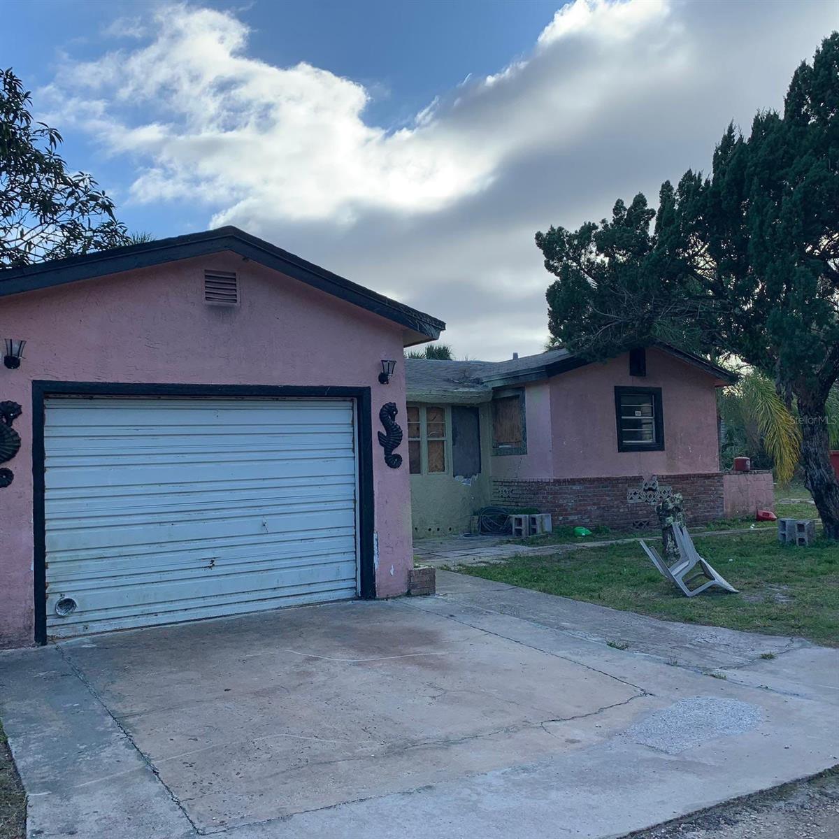 O6281222 Property Photo