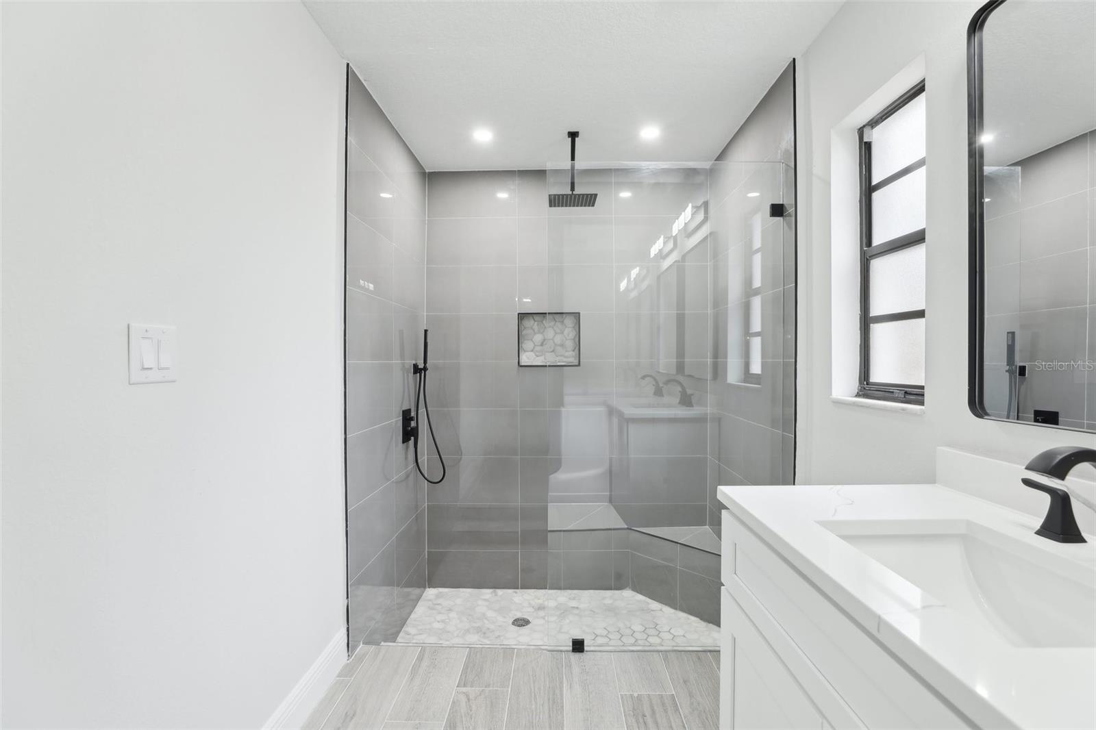 305 HAVERLAKE CIR, APOPKA, FL, 32712