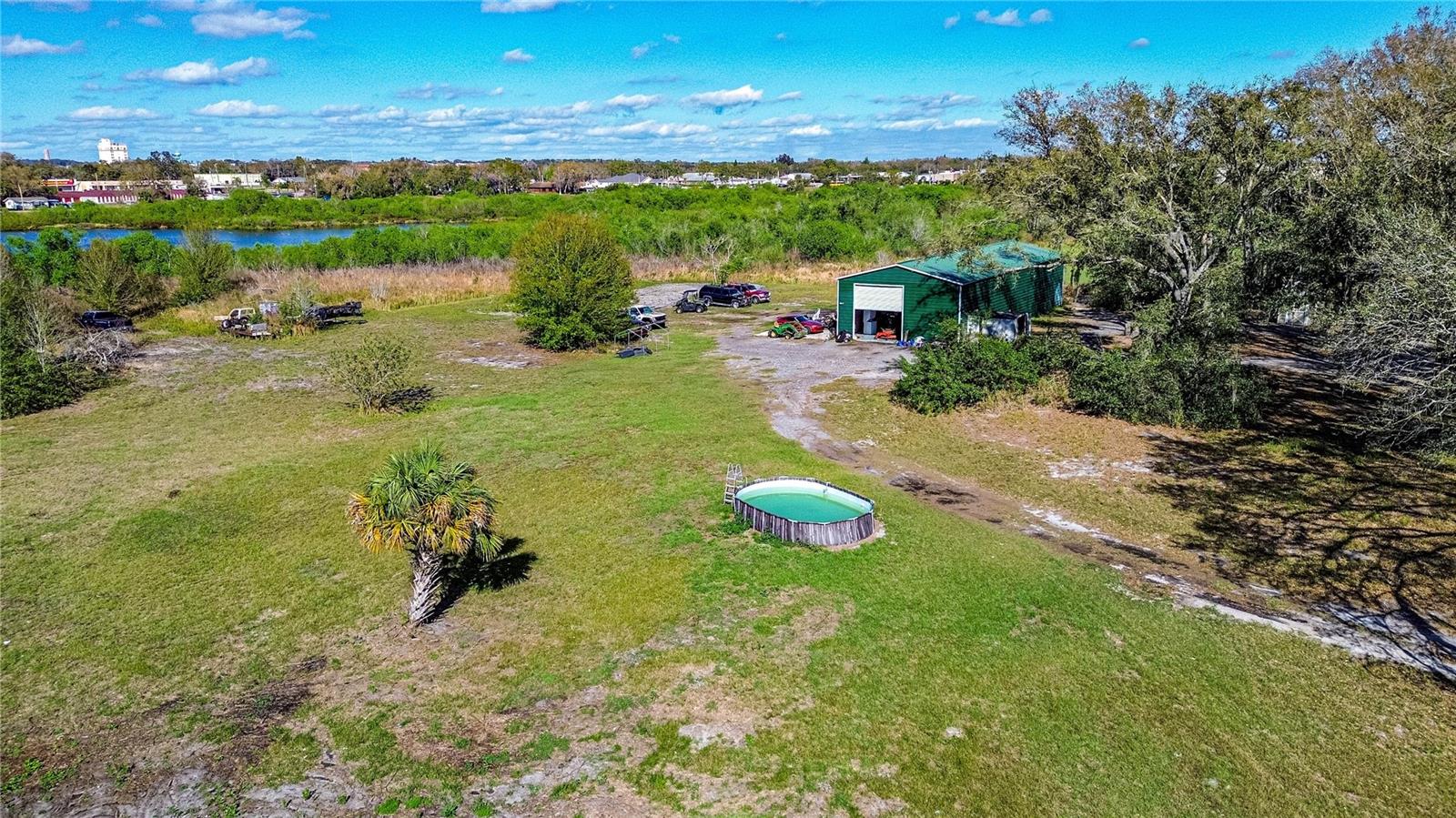 70 W GROVE AVE, LAKE WALES, FL, 33853
