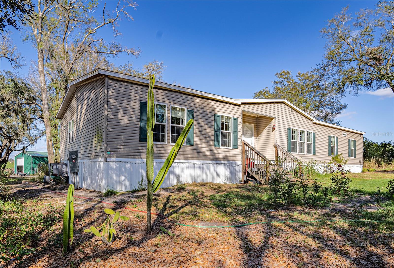 70 W GROVE AVE, LAKE WALES, FL, 33853
