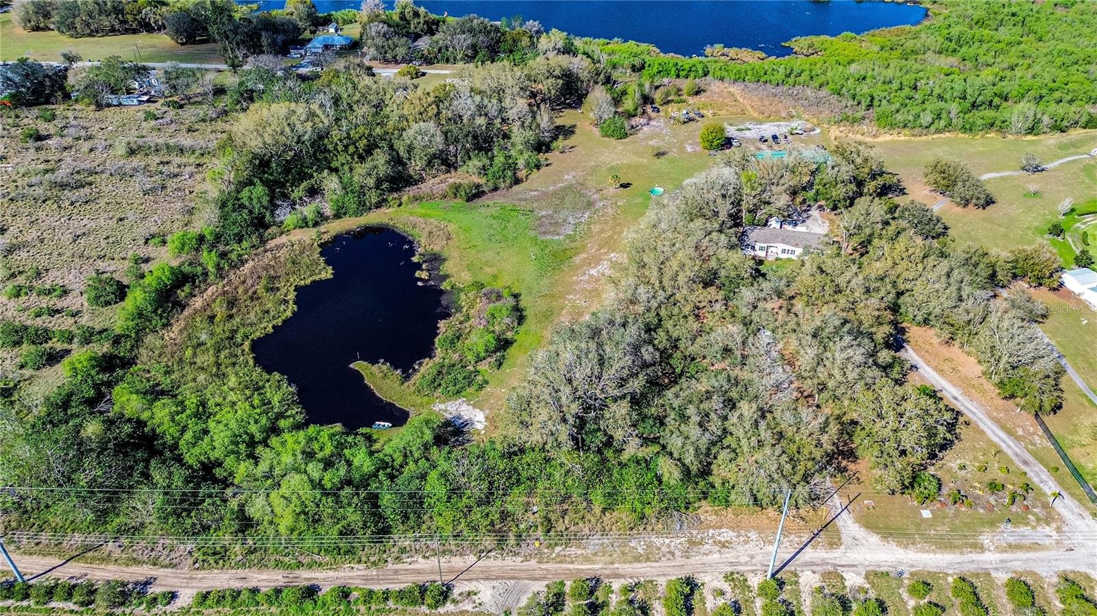 70 W GROVE AVE, LAKE WALES, FL, 33853