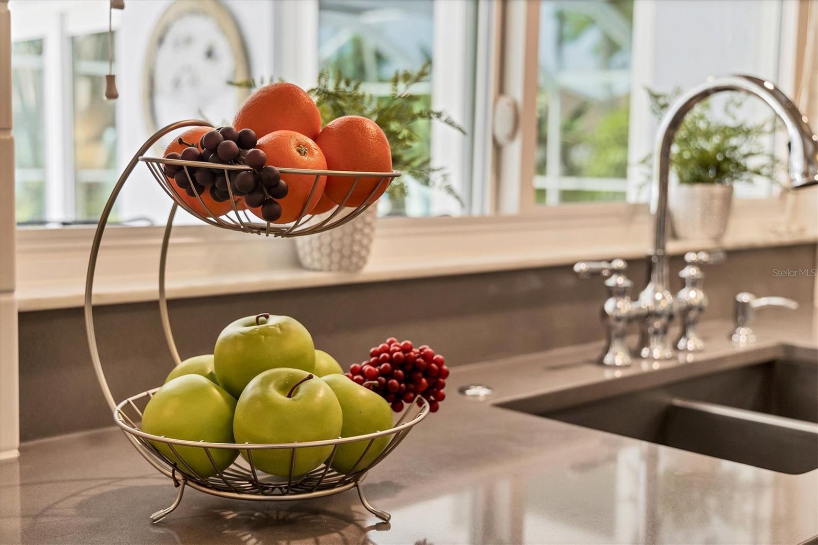 7115 11TH AVE W, BRADENTON, FL, 34209