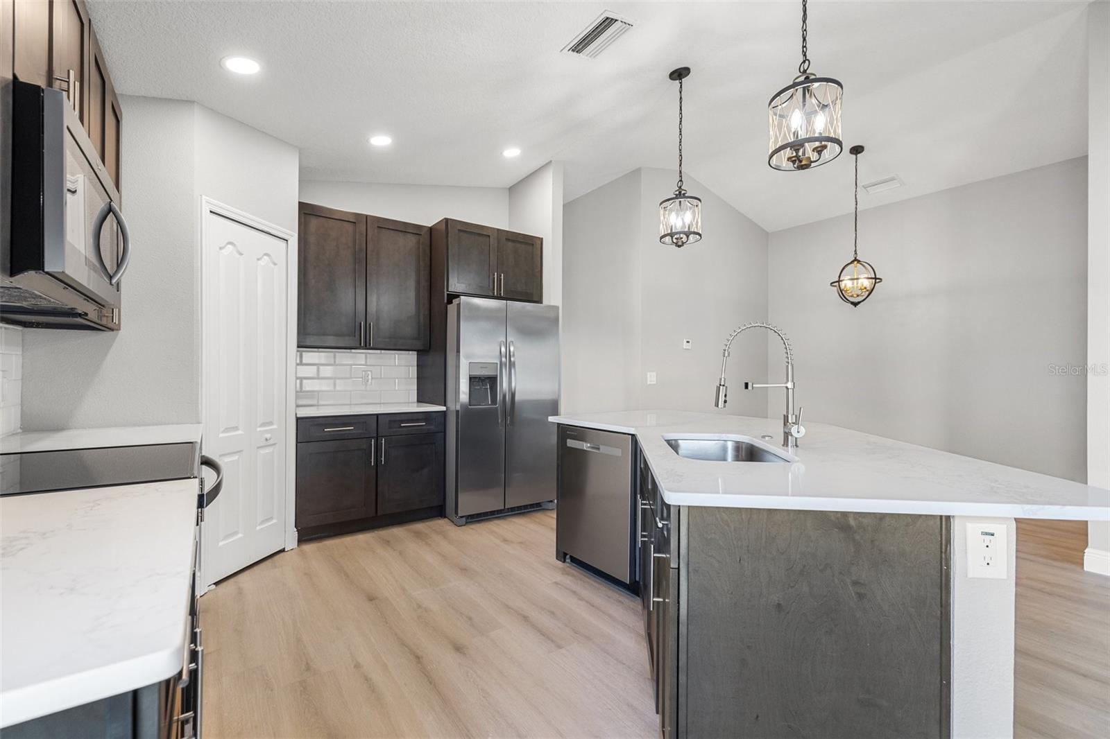 6449 WOODLAND LN, NEW PORT RICHEY, FL, 34653