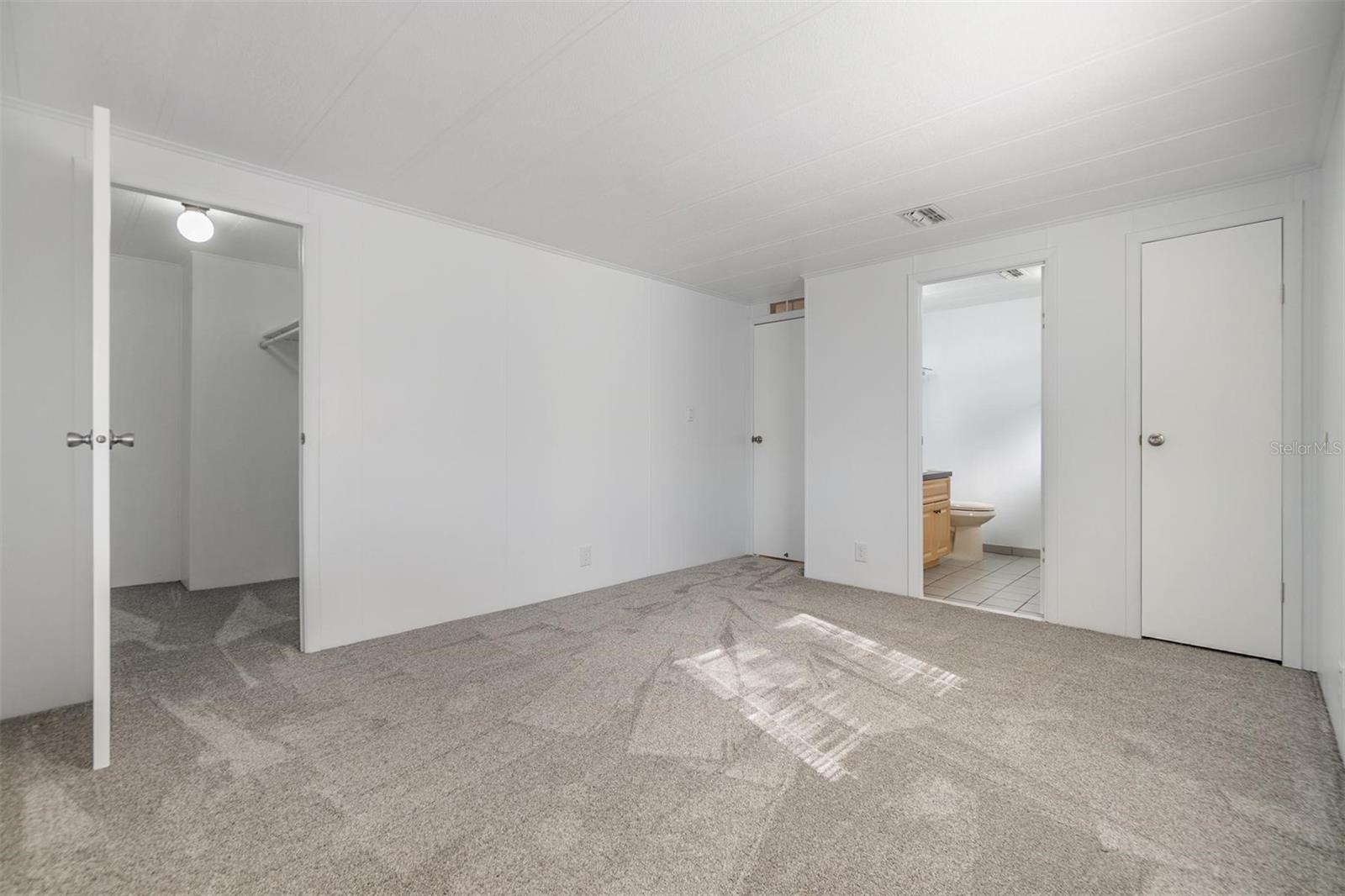 37838 GRANADA AVE, ZEPHYRHILLS, FL, 33541
