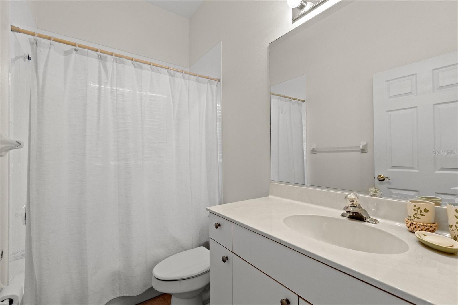 2100 WAWEEP CT, SARASOTA, FL, 34235