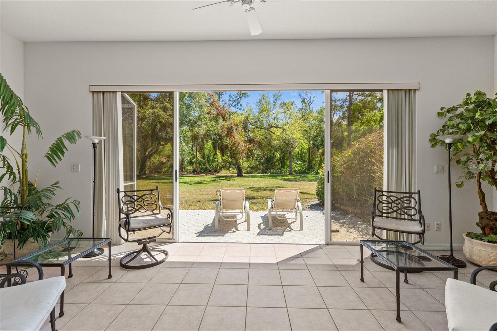 2100 WAWEEP CT, SARASOTA, FL, 34235