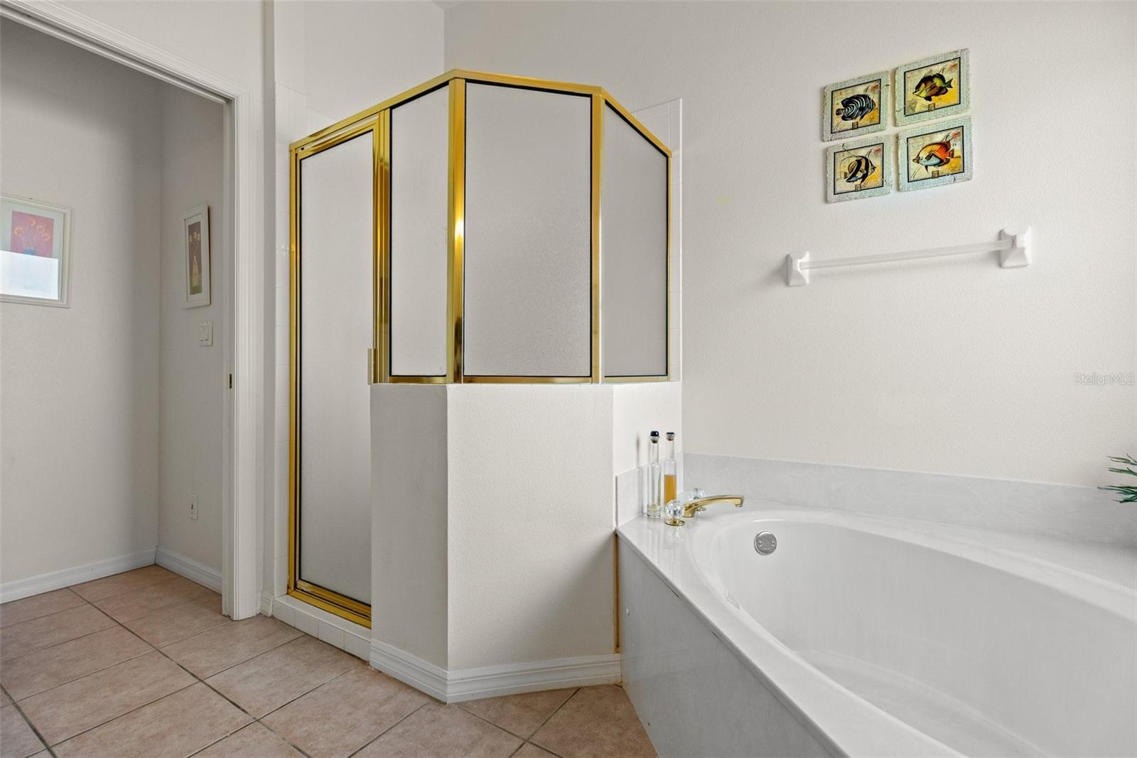 2100 WAWEEP CT, SARASOTA, FL, 34235