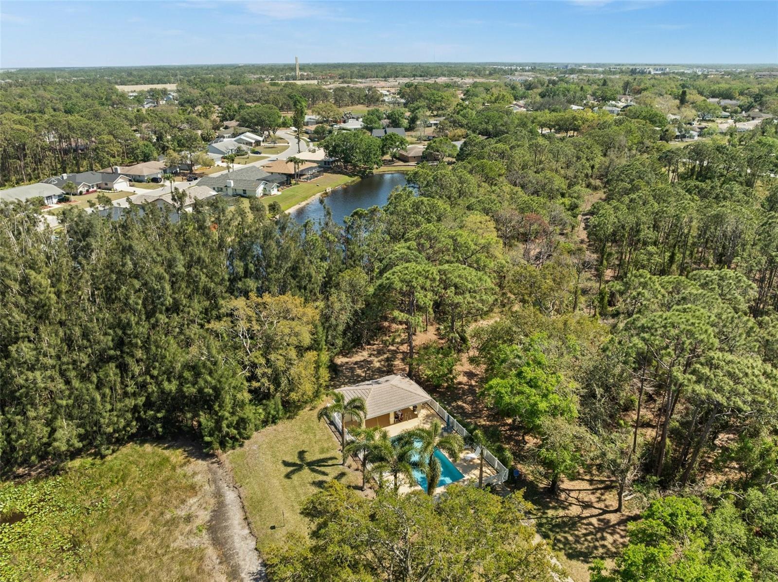 2100 WAWEEP CT, SARASOTA, FL, 34235