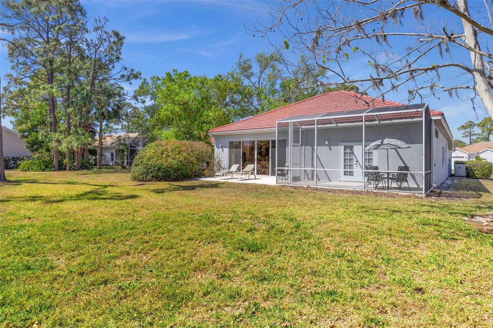 2100 WAWEEP CT, SARASOTA, FL, 34235