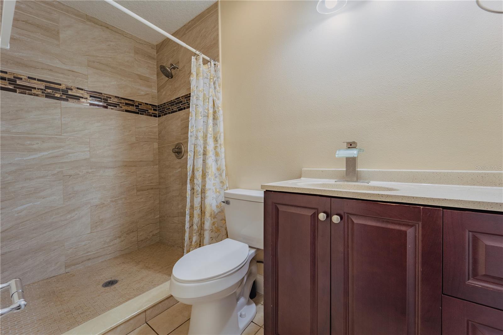 5445 MARVELL AVE, ORLANDO, FL, 32839
