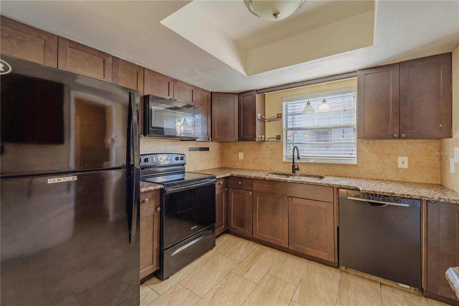 5445 MARVELL AVE, ORLANDO, FL, 32839