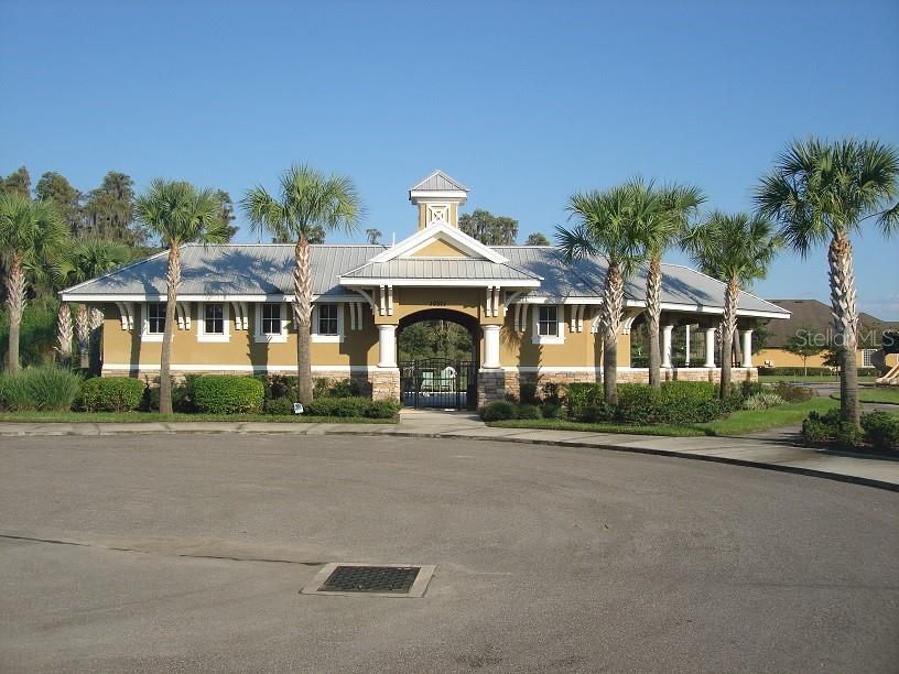 10313 STONE MOSS AVE, TAMPA, FL, 33647