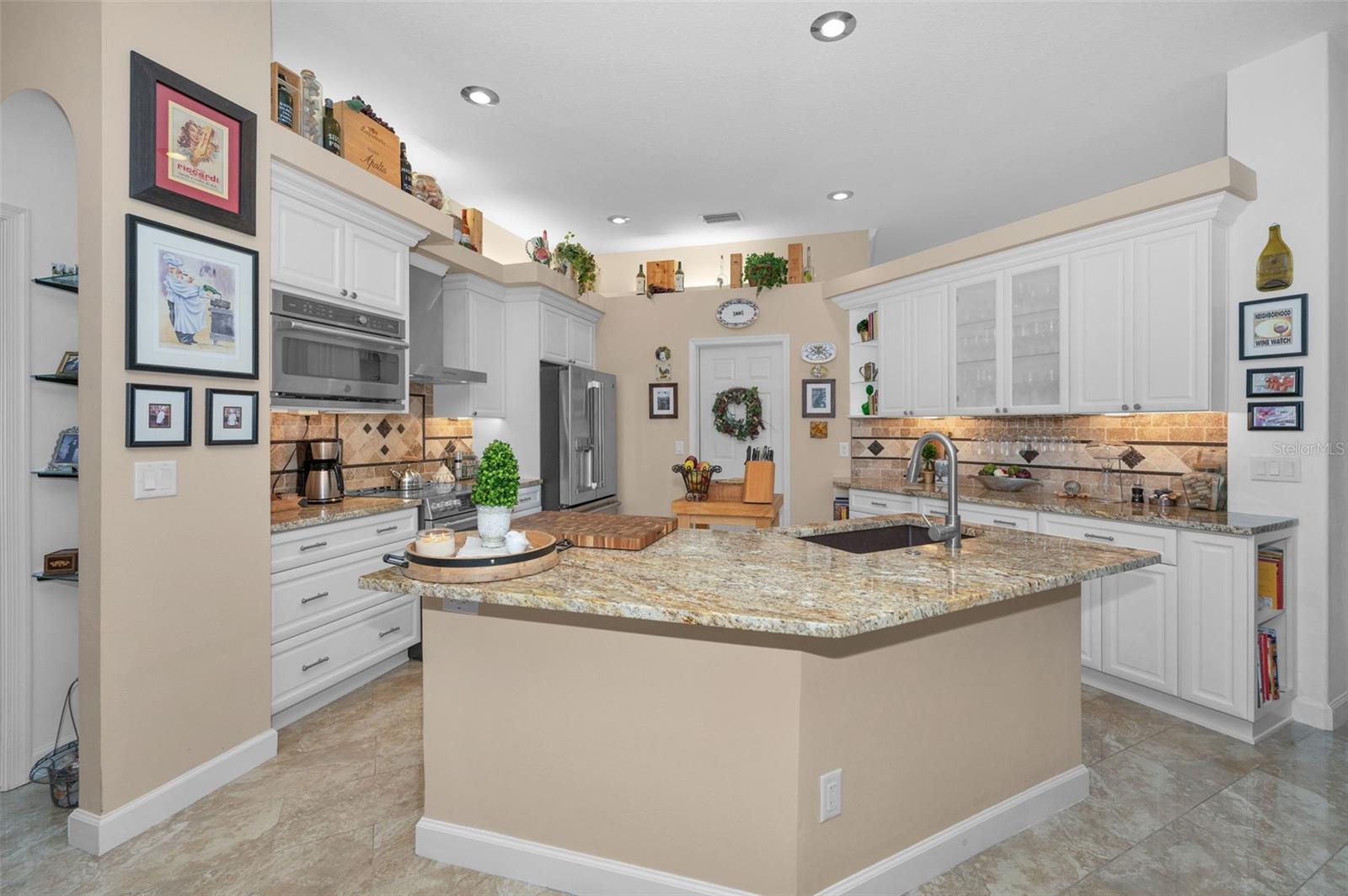 5501 STAG THICKET LN, PALM HARBOR, FL, 34685