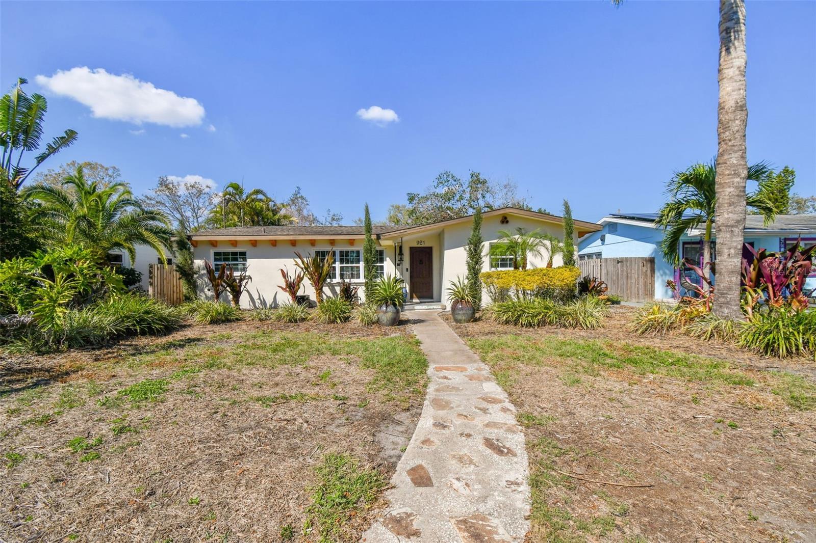 921 39TH AVE NE, ST PETERSBURG, FL, 33703