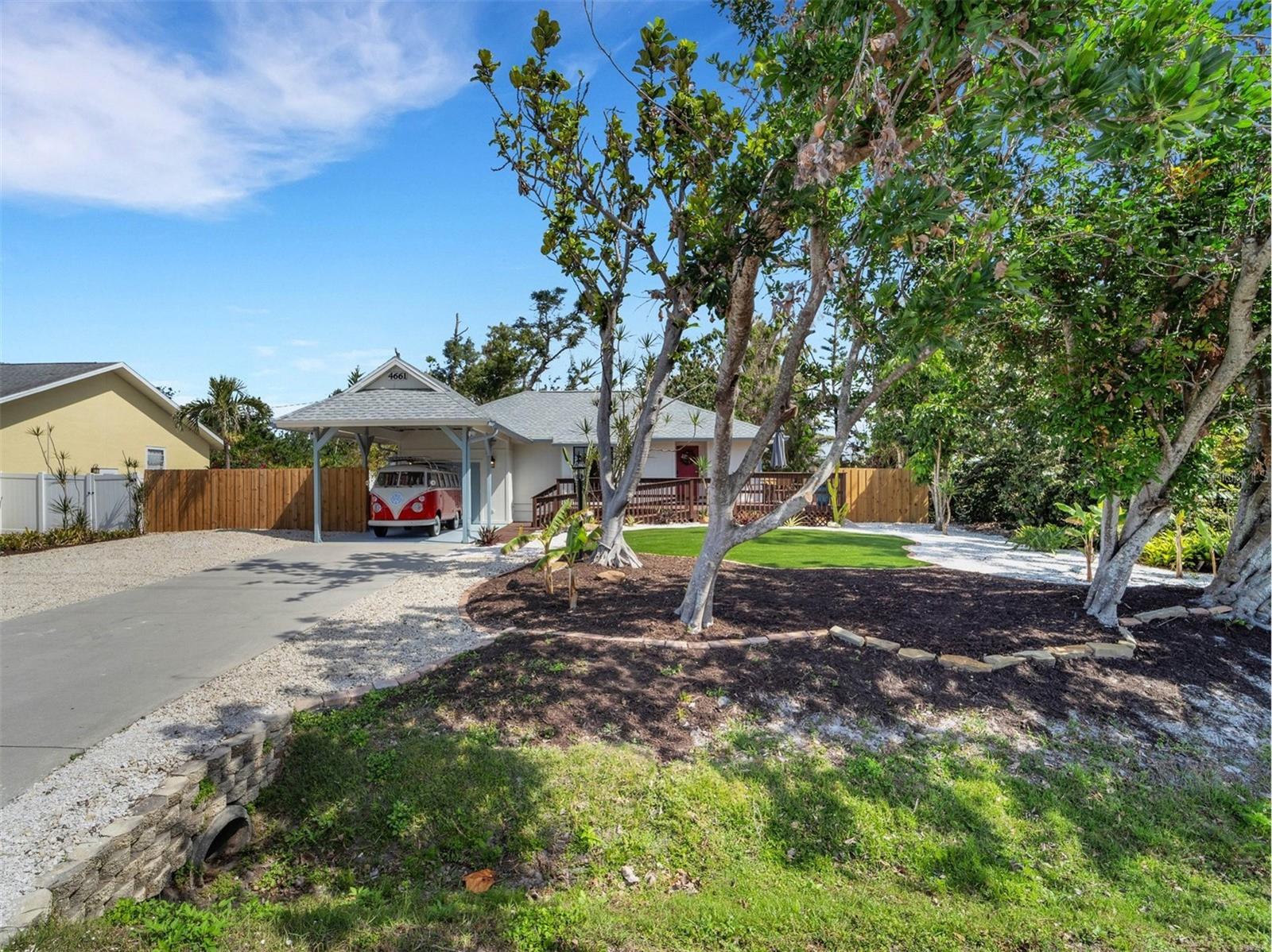 4661 ALLIGATOR DR, VENICE, FL, 34293