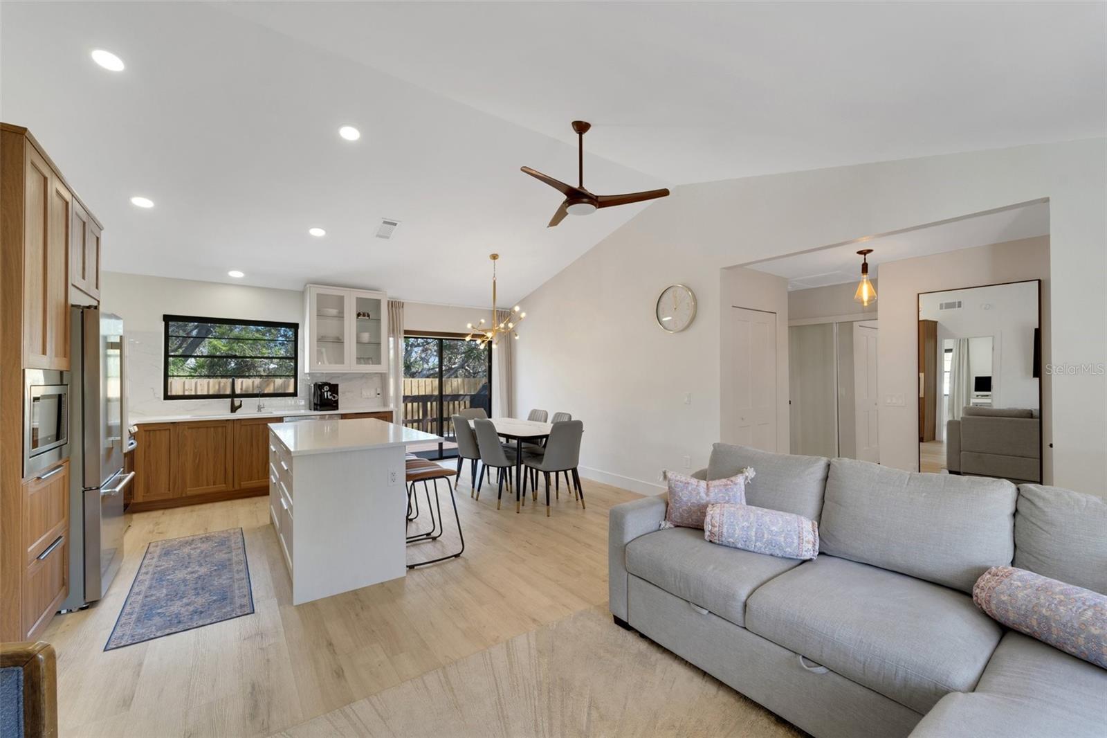 4661 ALLIGATOR DR, VENICE, FL, 34293