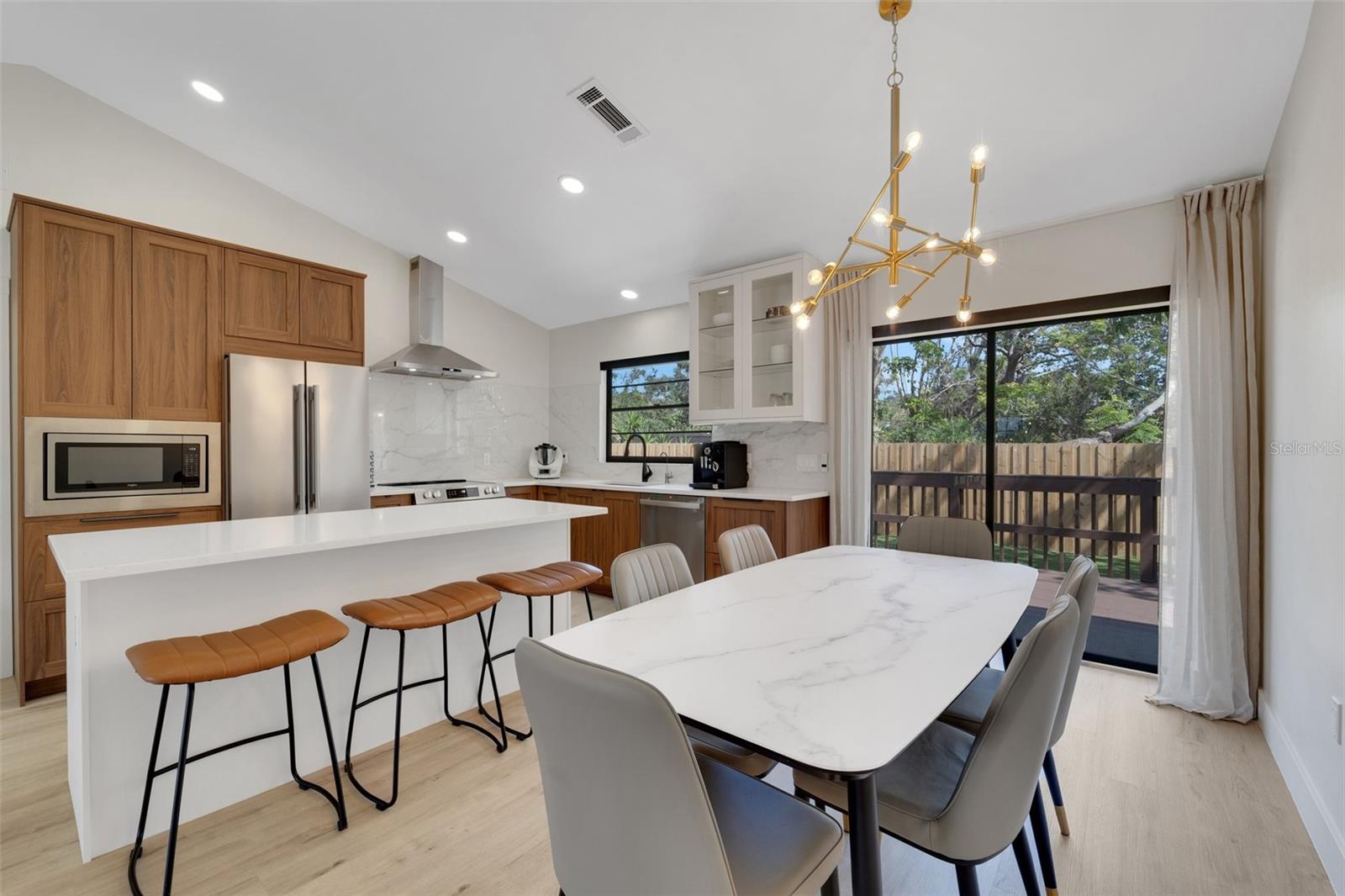 4661 ALLIGATOR DR, VENICE, FL, 34293