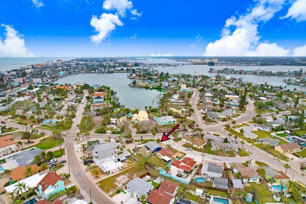 411 VIRGINIA AVE, MADEIRA BEACH, FL, 33708