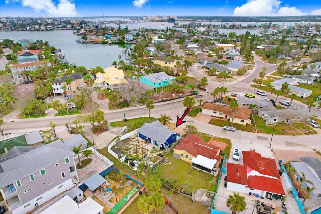 411 VIRGINIA AVE, MADEIRA BEACH, FL, 33708