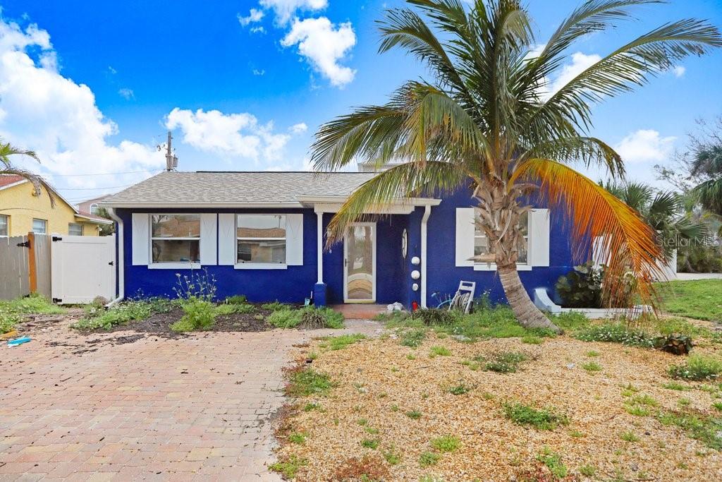 411 VIRGINIA AVE, MADEIRA BEACH, FL, 33708