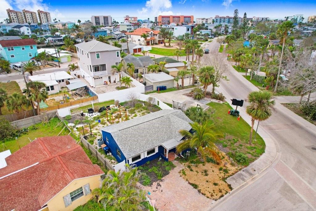 411 VIRGINIA AVE, MADEIRA BEACH, FL, 33708