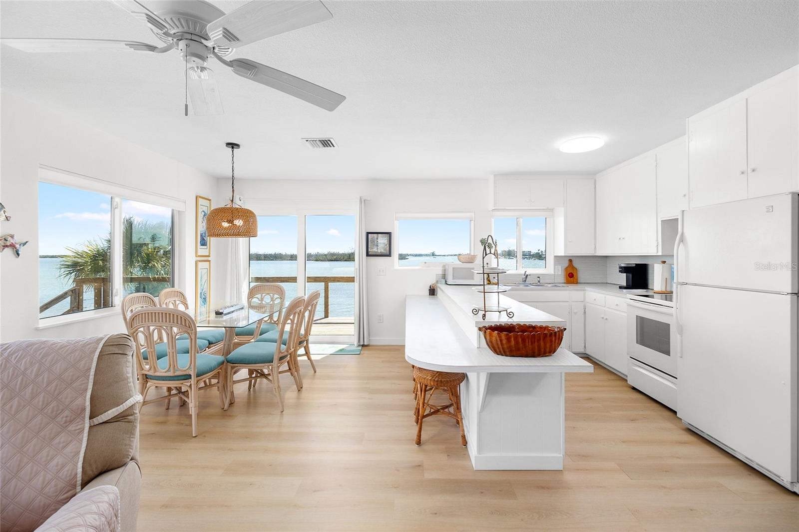 9696 LITTLE GASPARILLA ISAND, PLACIDA, FL, 33946