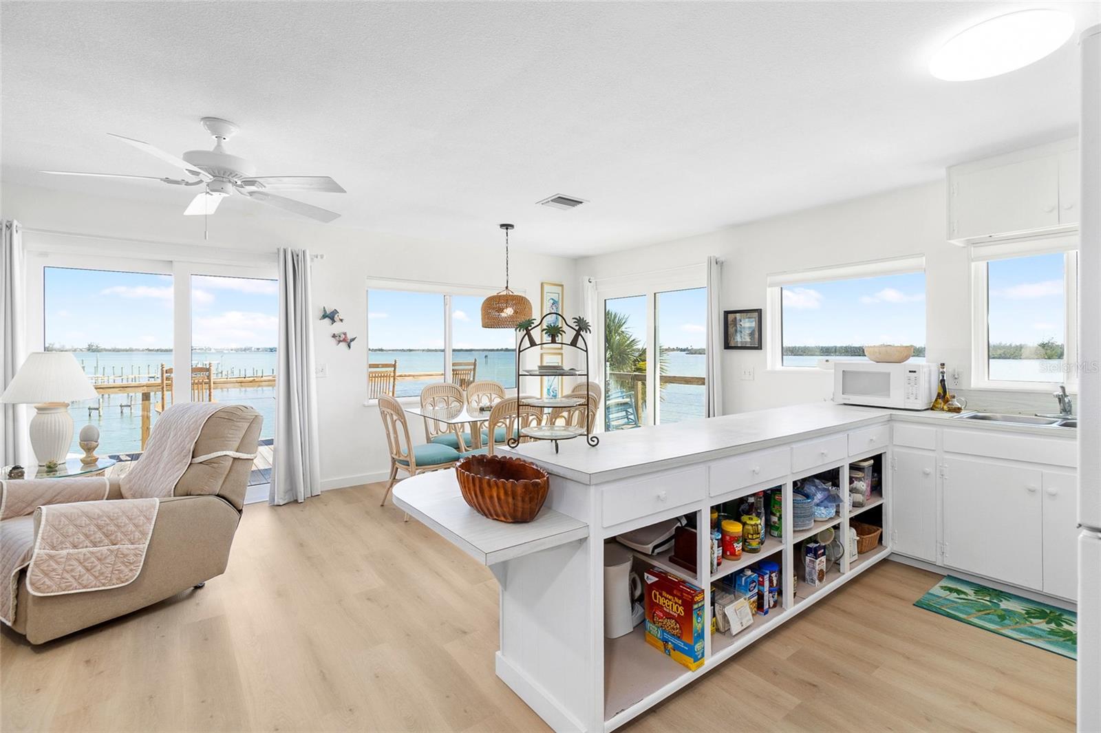 9696 LITTLE GASPARILLA ISAND, PLACIDA, FL, 33946