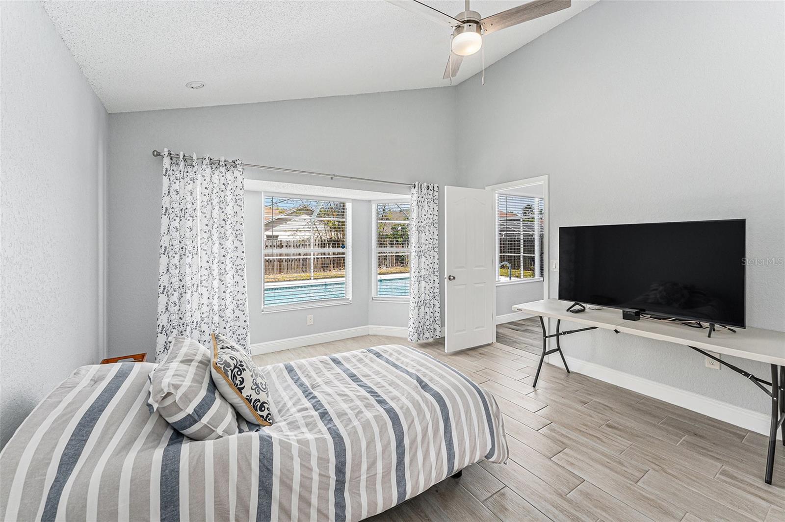 8941 SOUTHBAY DR, TAMPA, FL, 33615