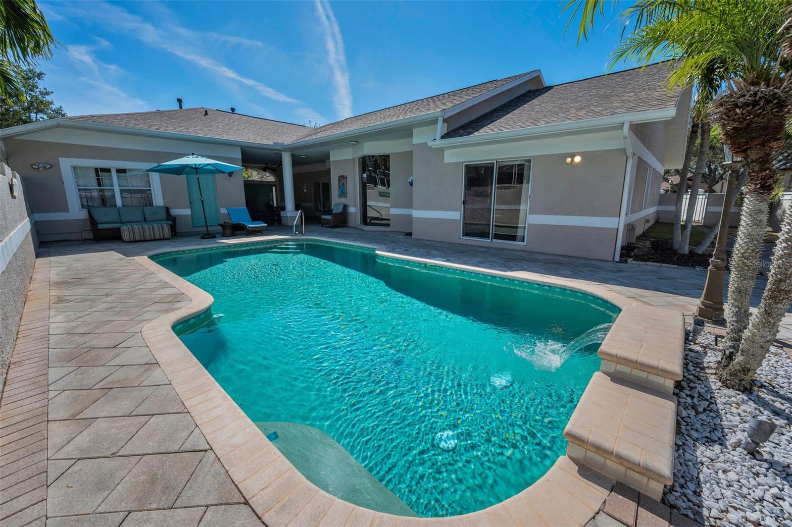 8155 ELISABETH LN, SEMINOLE, FL, 33777