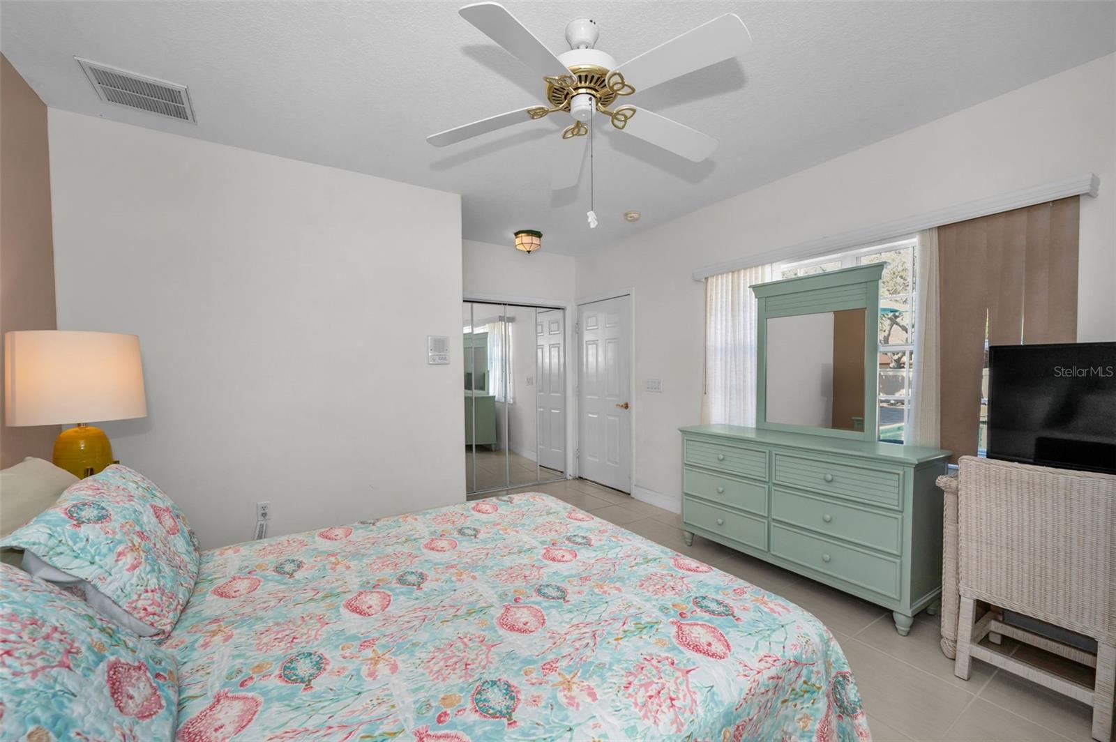 8155 ELISABETH LN, SEMINOLE, FL, 33777