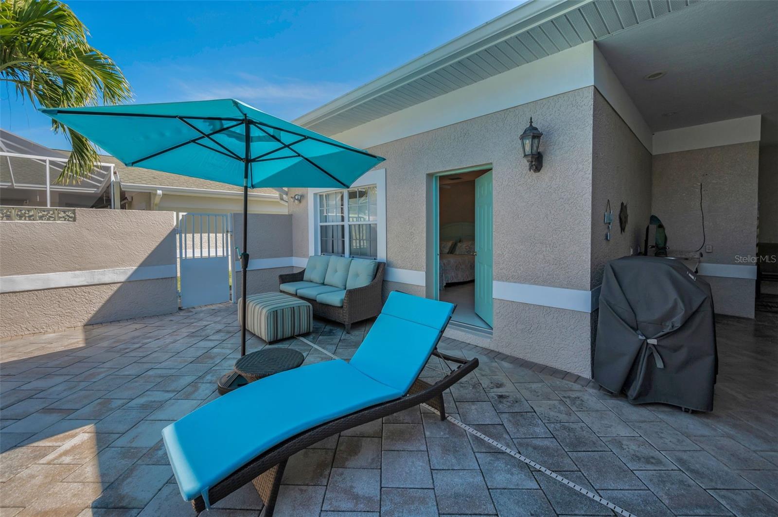 8155 ELISABETH LN, SEMINOLE, FL, 33777
