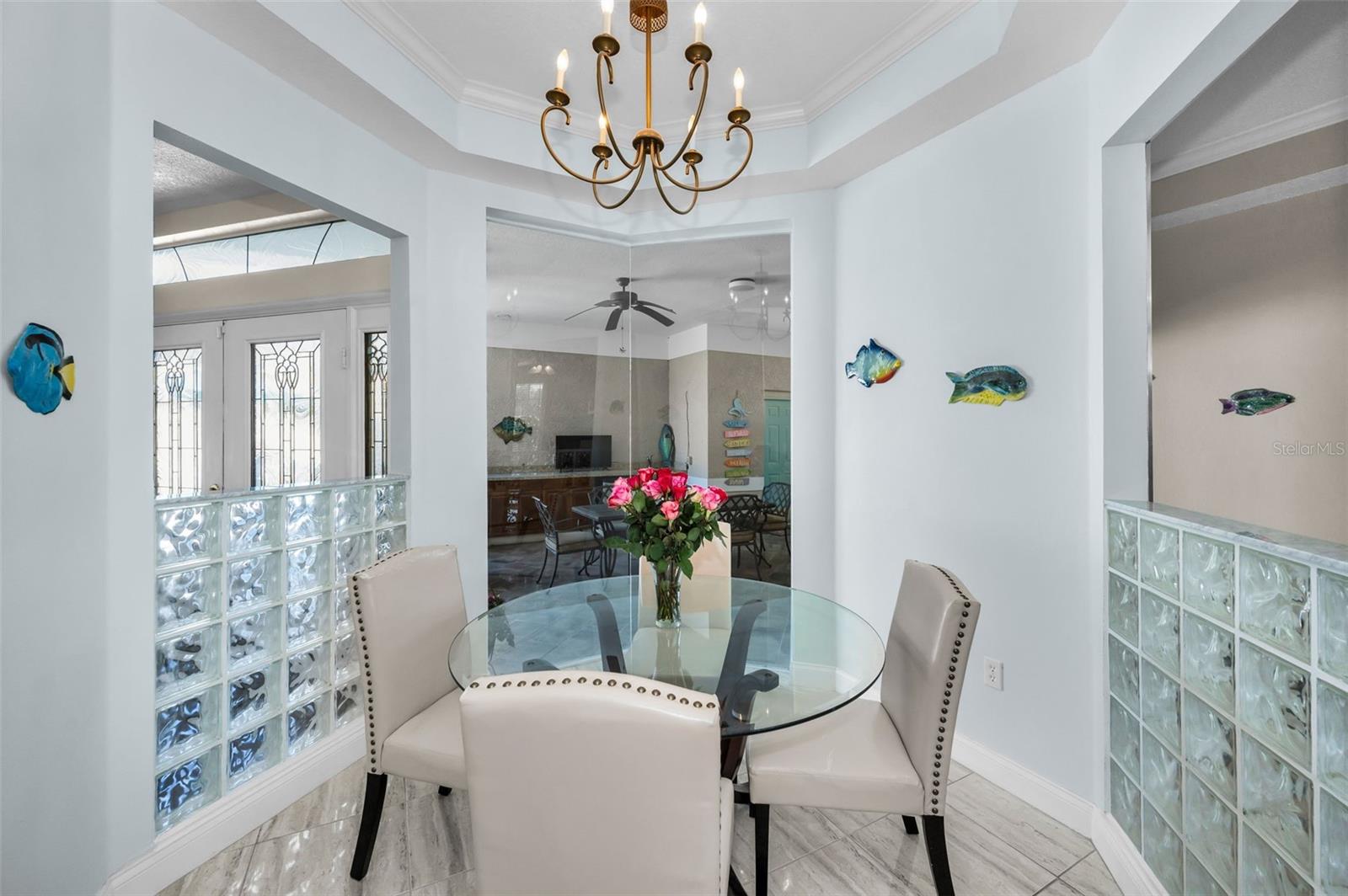 8155 ELISABETH LN, SEMINOLE, FL, 33777