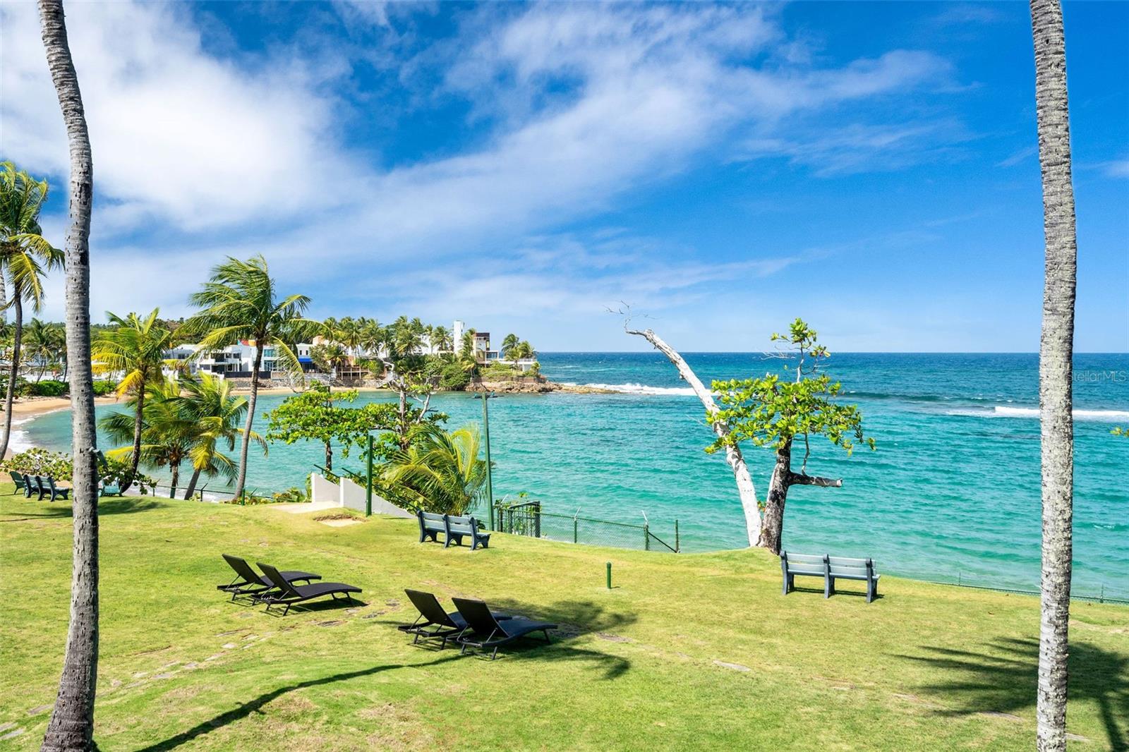 PR9111784 Property Photo