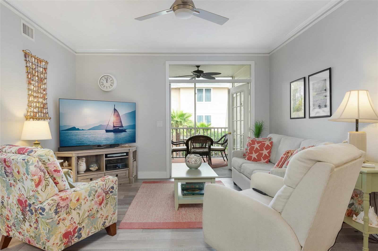 1213 BAY CLUB CIR, TAMPA, FL, 33607