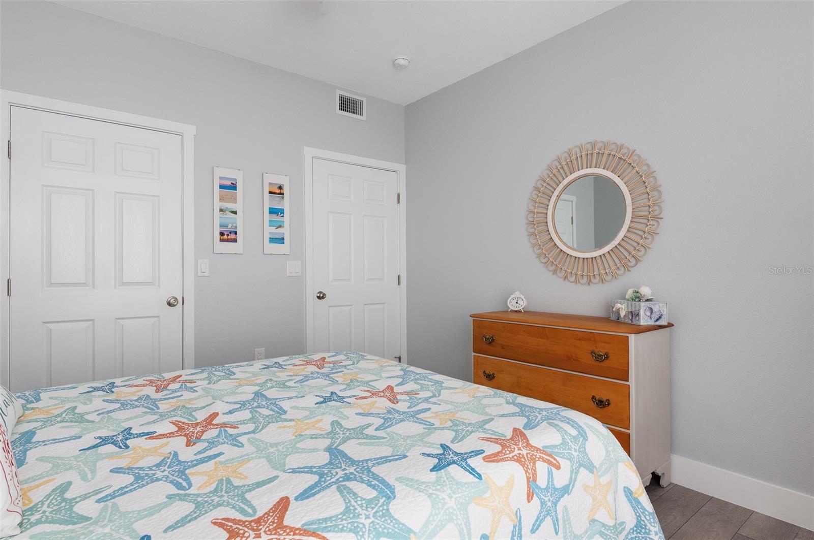 1213 BAY CLUB CIR, TAMPA, FL, 33607