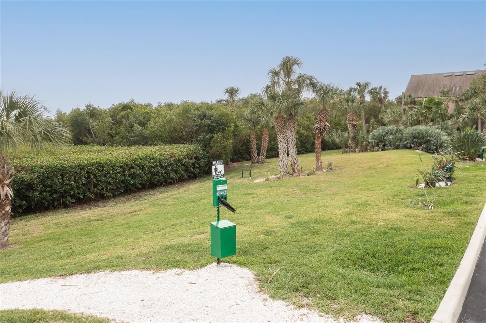 1213 BAY CLUB CIR, TAMPA, FL, 33607