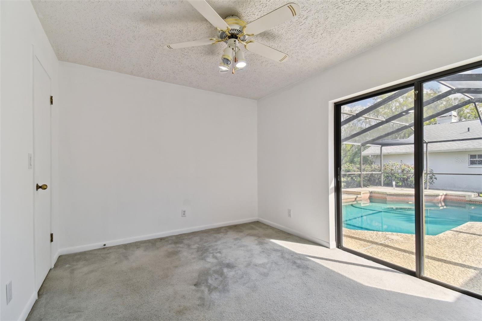 4735 FOXSHIRE CIR, TAMPA, FL, 33624