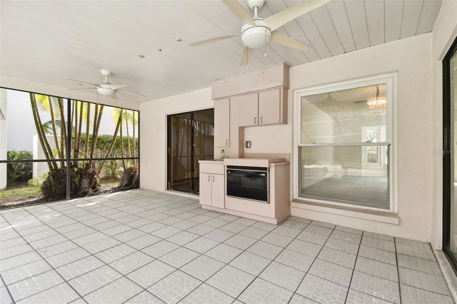 4735 FOXSHIRE CIR, TAMPA, FL, 33624