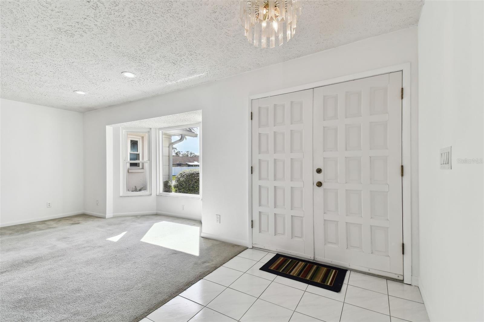 4735 FOXSHIRE CIR, TAMPA, FL, 33624