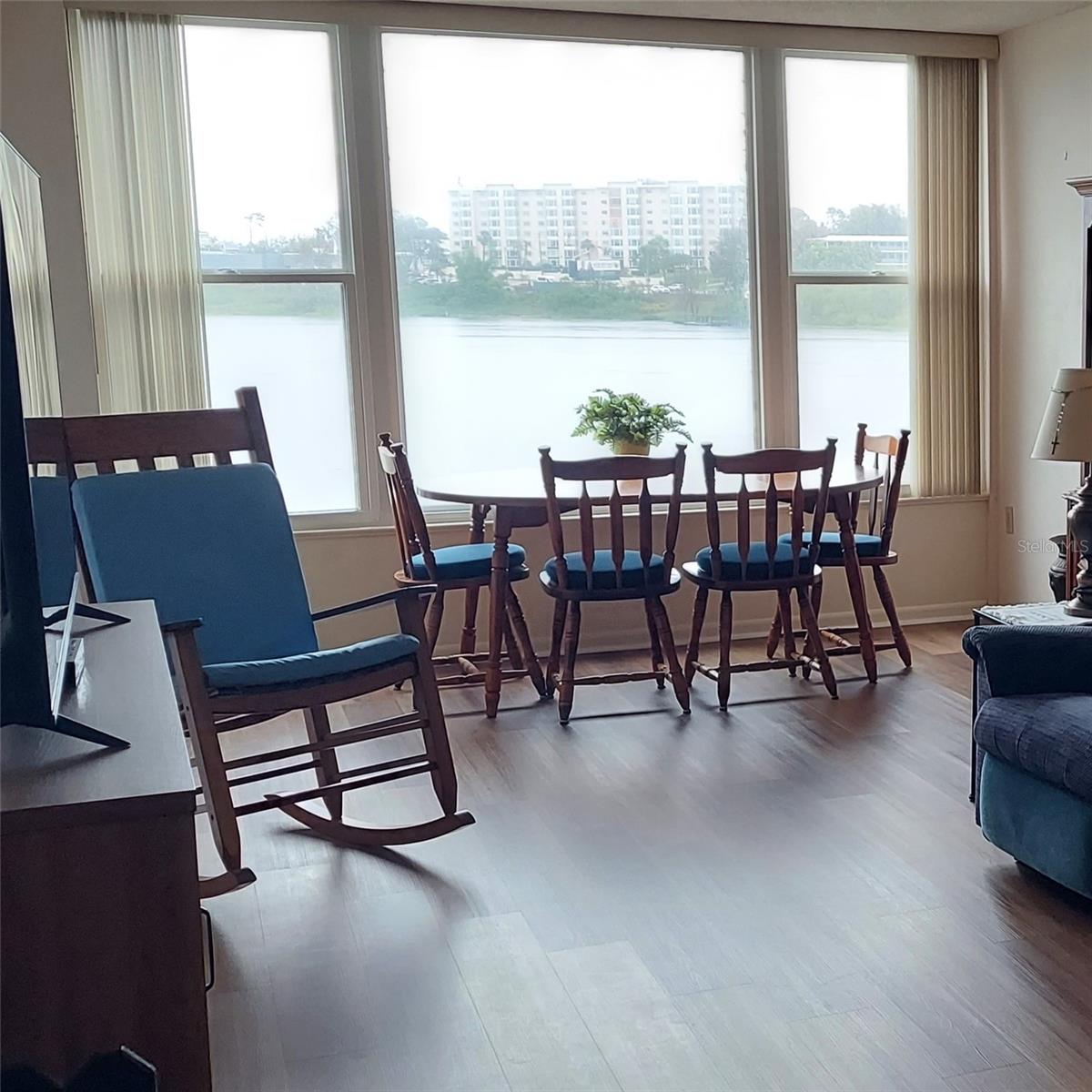 700 MIRROR TER NW #111, WINTER HAVEN, FL, 33881