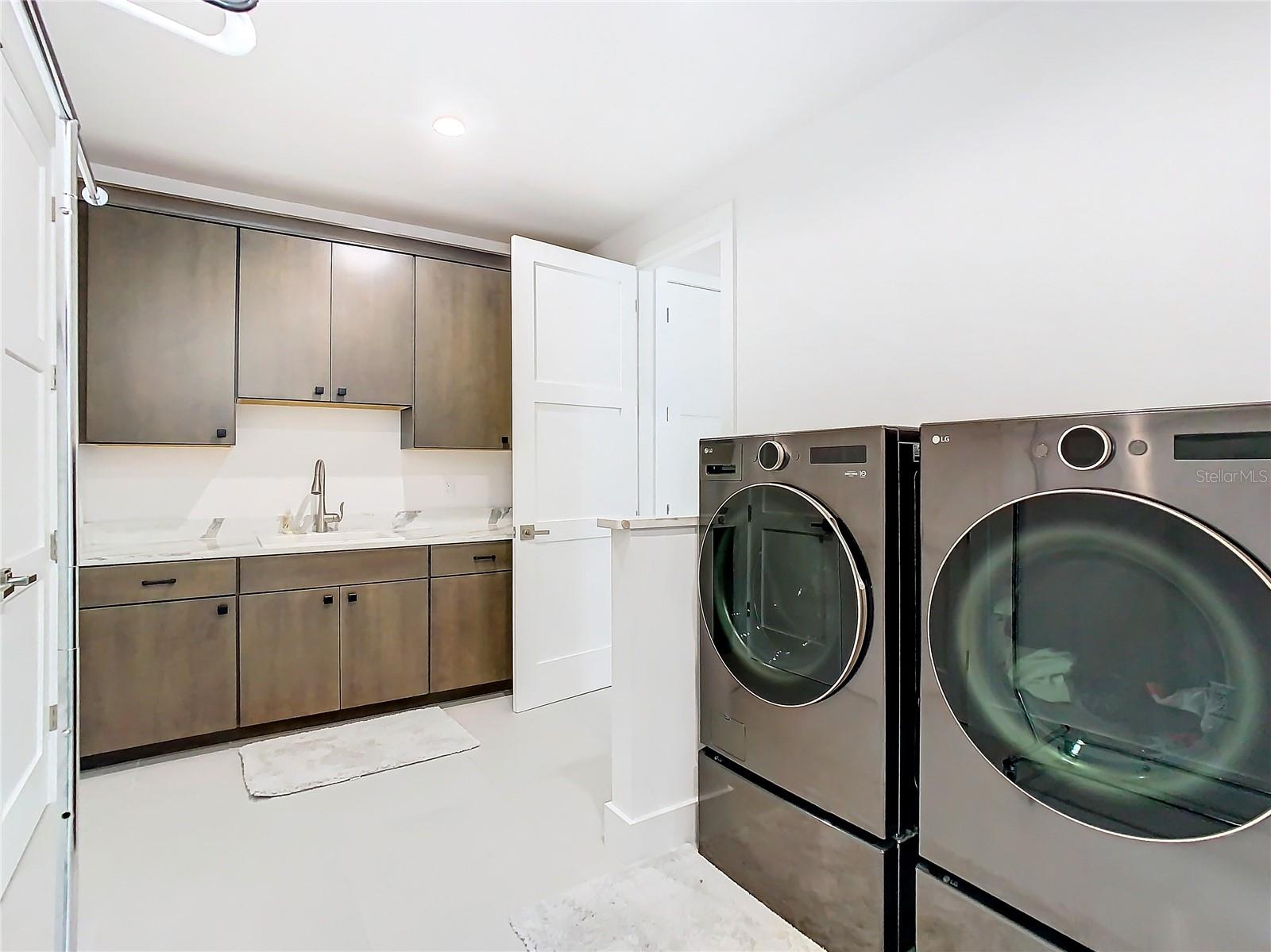 4816 W SAN JOSE ST, TAMPA, FL, 33629