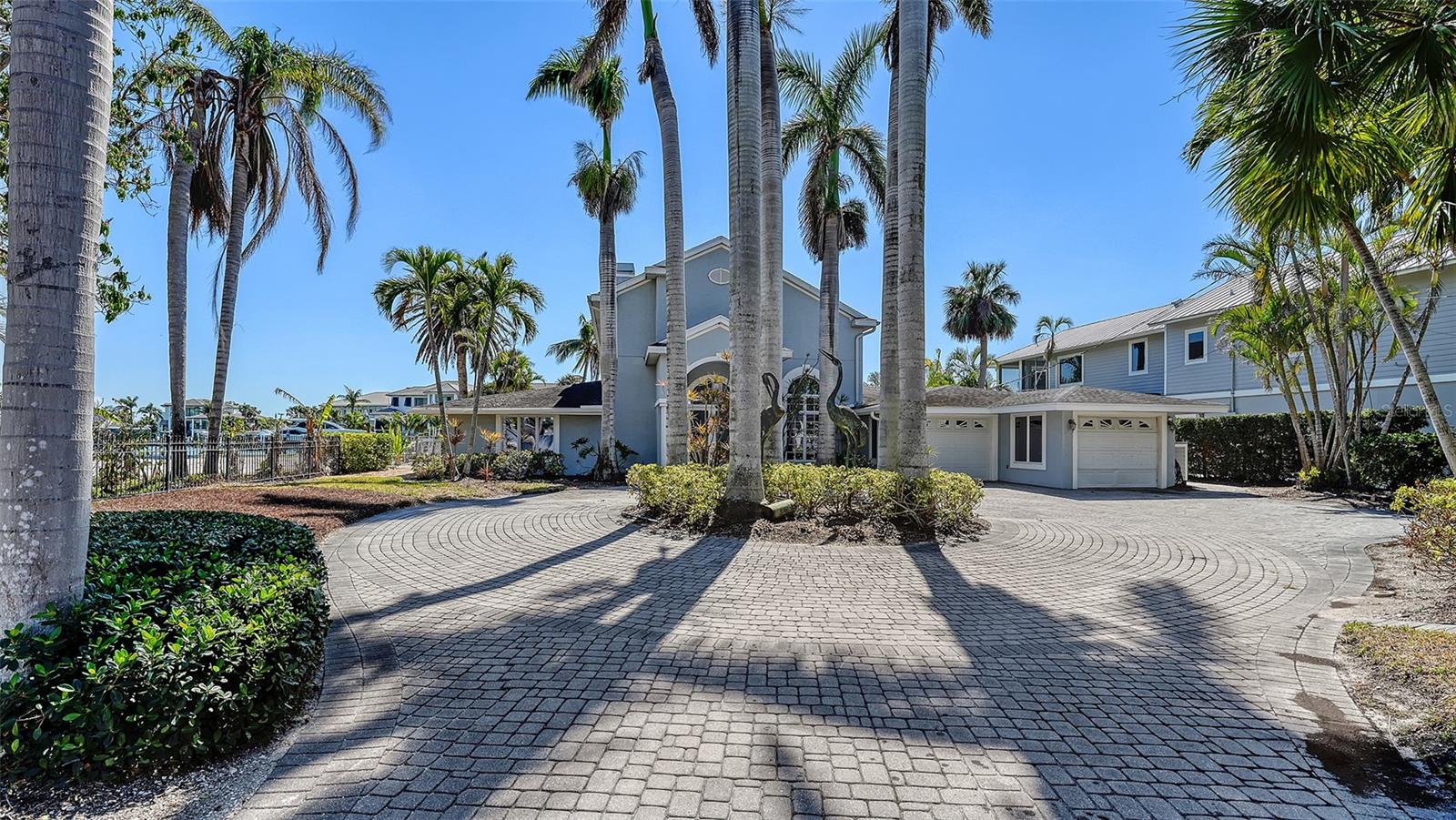 A4640849 Property Photo