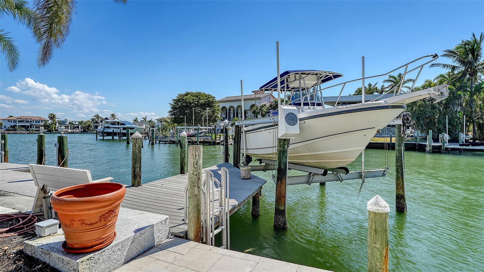 A4640849 Property Photo