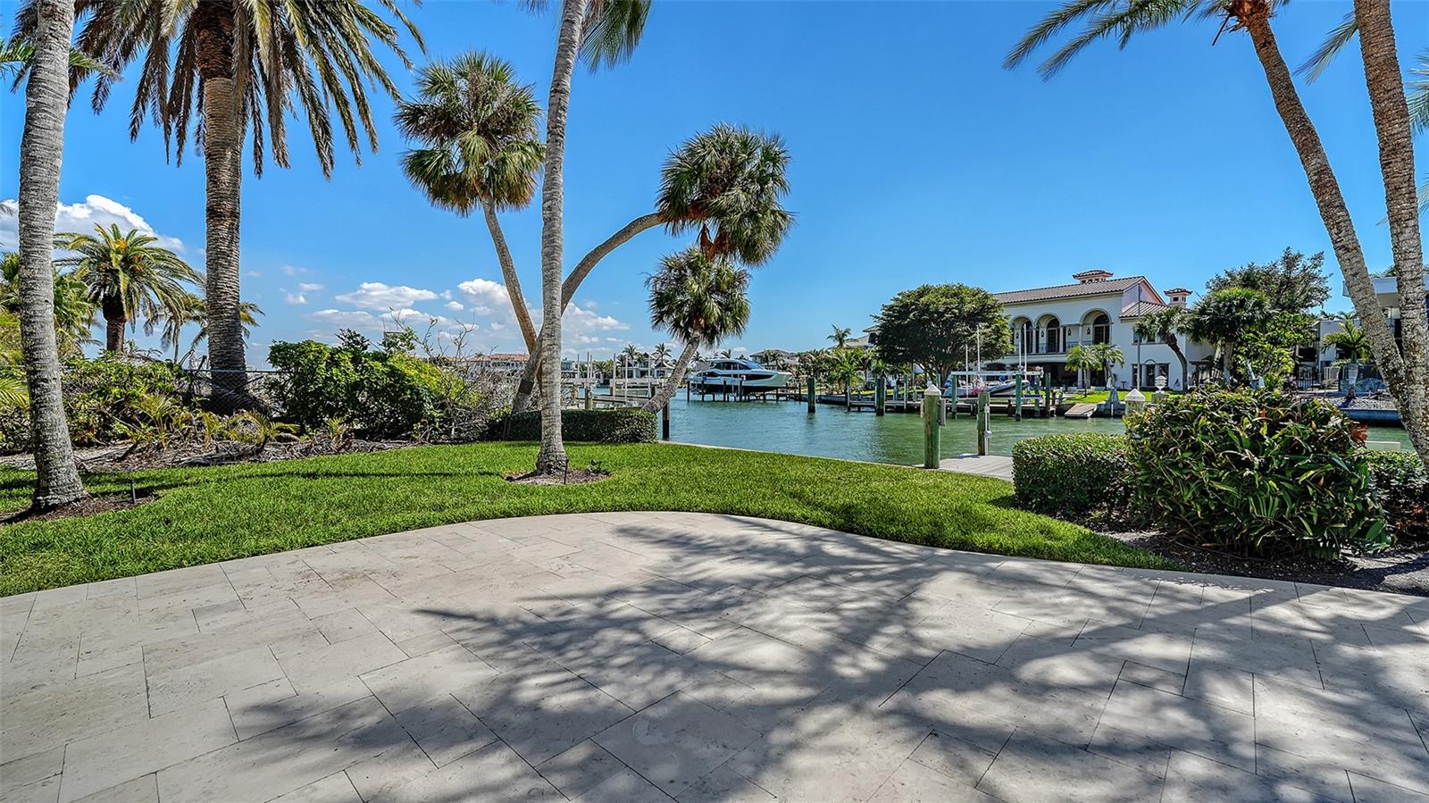 A4640849 Property Photo