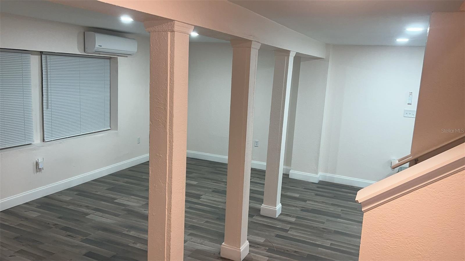 215 NEPTUNE RD, KISSIMMEE, FL, 34744