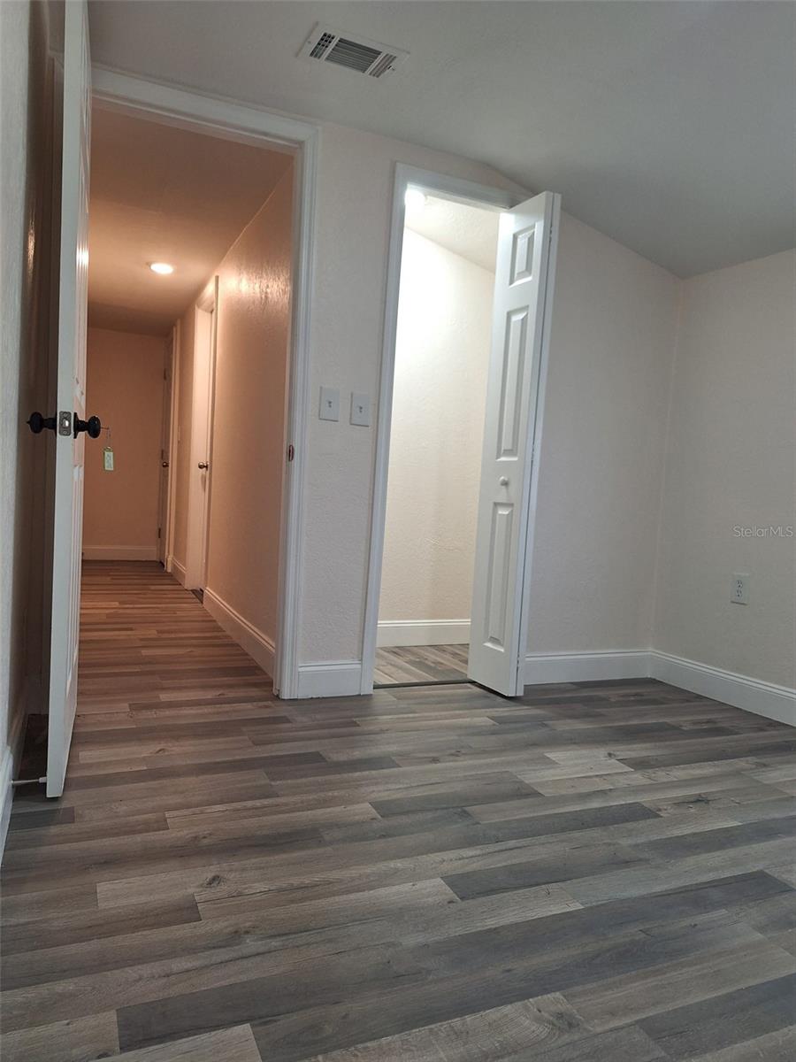 215 NEPTUNE RD, KISSIMMEE, FL, 34744