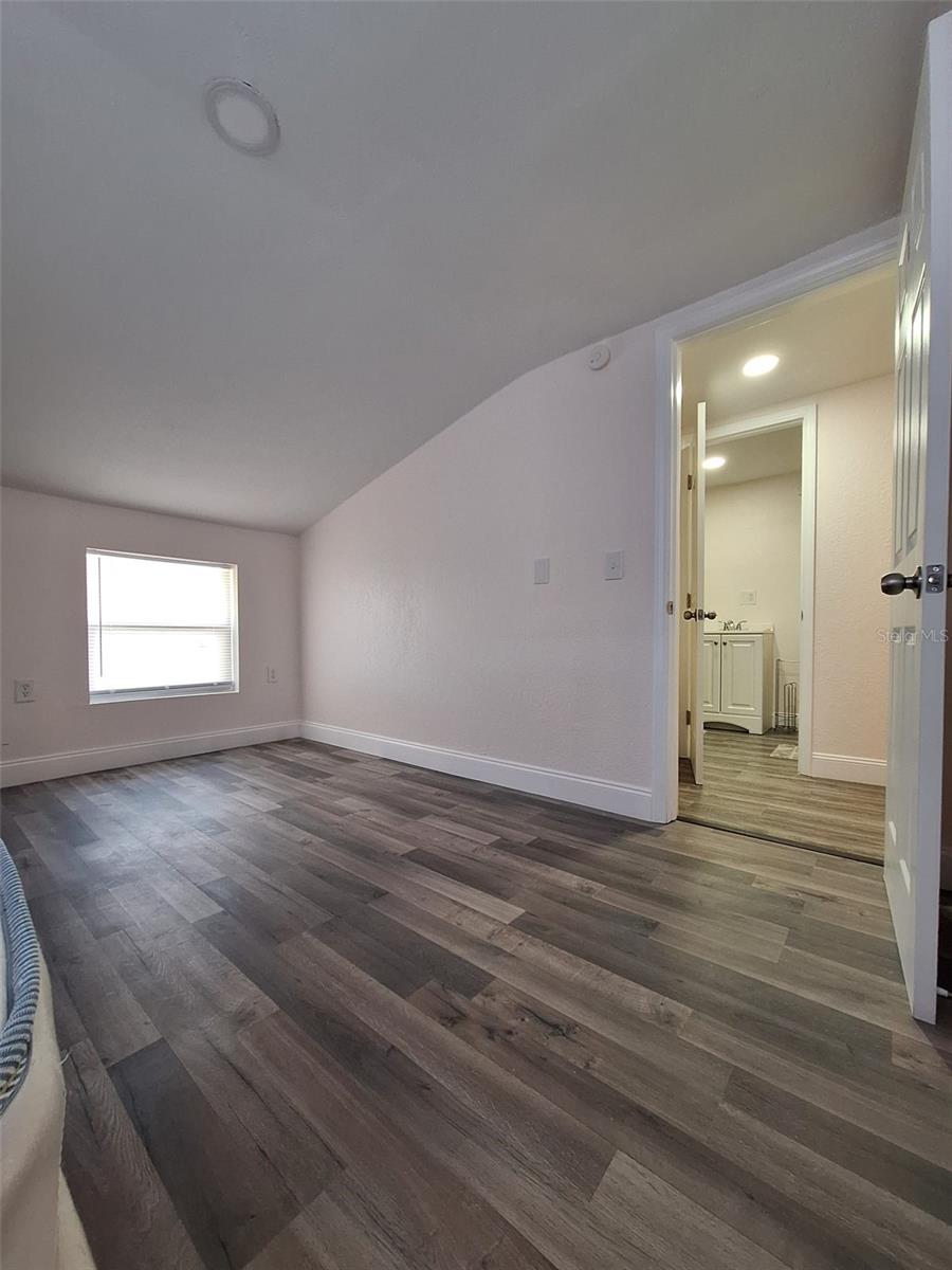 215 NEPTUNE RD, KISSIMMEE, FL, 34744
