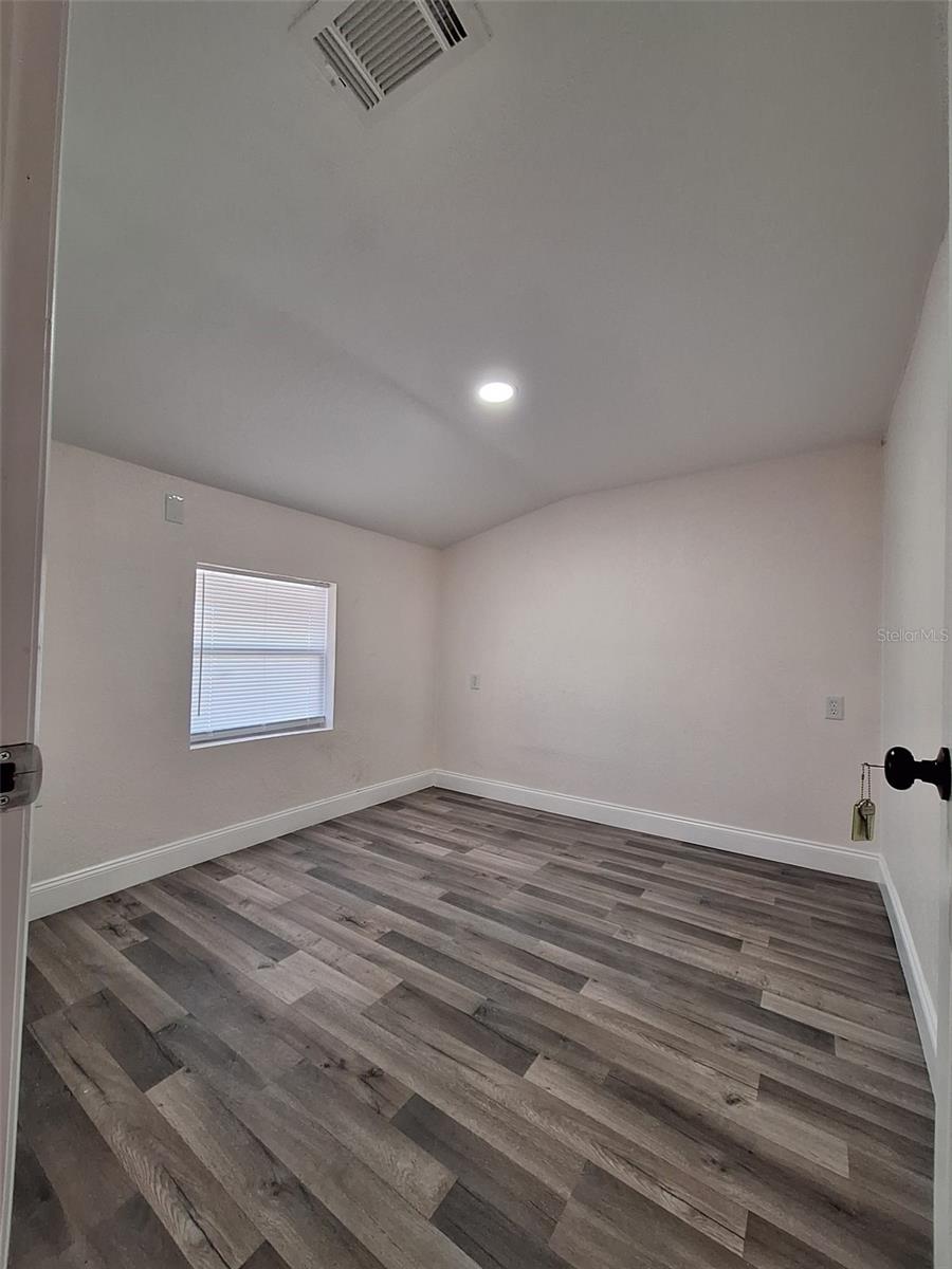 215 NEPTUNE RD, KISSIMMEE, FL, 34744