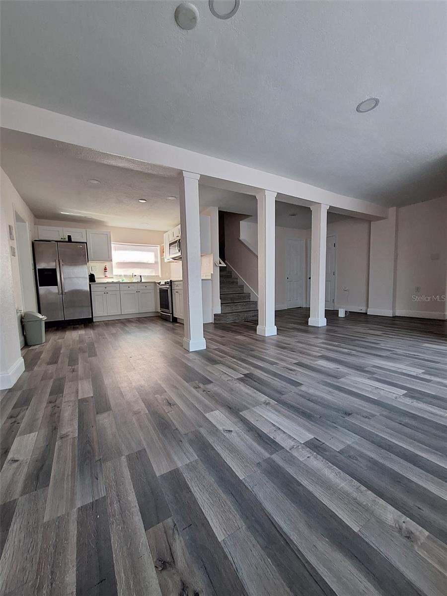 215 NEPTUNE RD, KISSIMMEE, FL, 34744